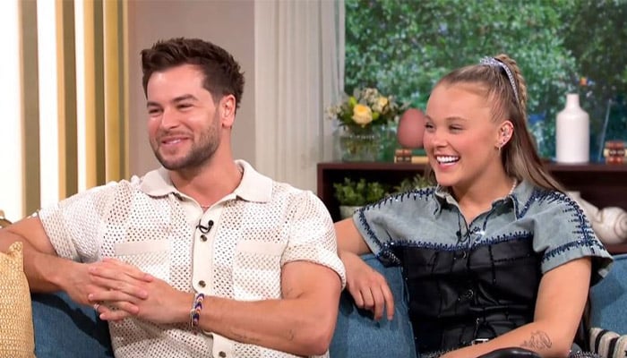 JoJo Siwa, Chris Hughes relationship status: Look inside!