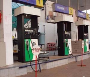 Petroleum prices likely to drop up to Rs6.36 per litre from December 1