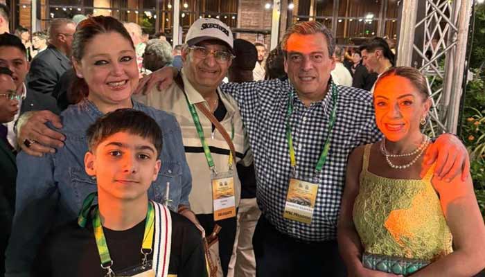Syed Nauman Shah (President PPBL) with his wife and son meets WBC President Mauricio Suleman and his wife at the inaugural reception of the 63rd WBC & 1st MAUYTHAI convention in Bangkok.