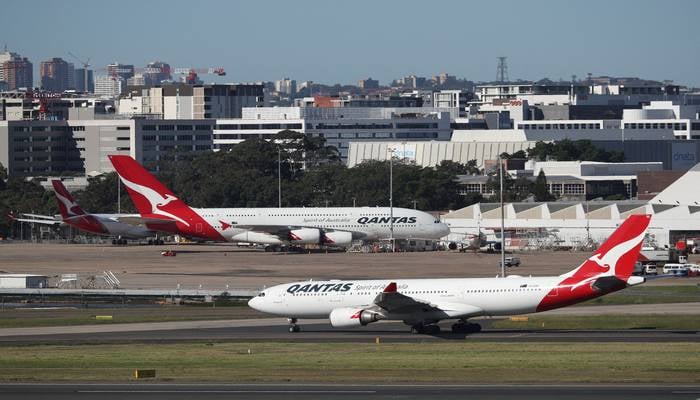 Australias international flights resume after passport system outage hit hard