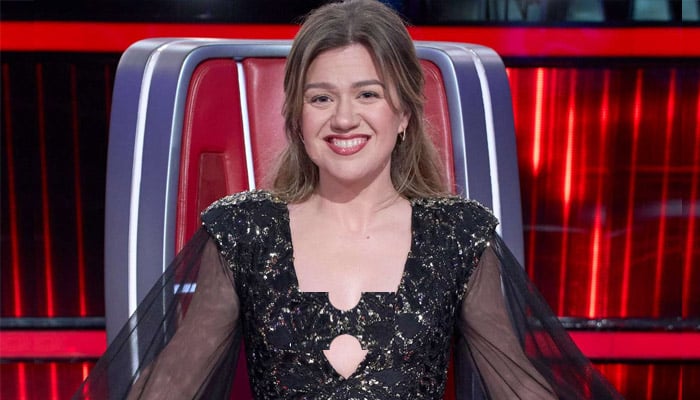 Kelly Clarkson unlocks uncharted territory with Since U Been Gone