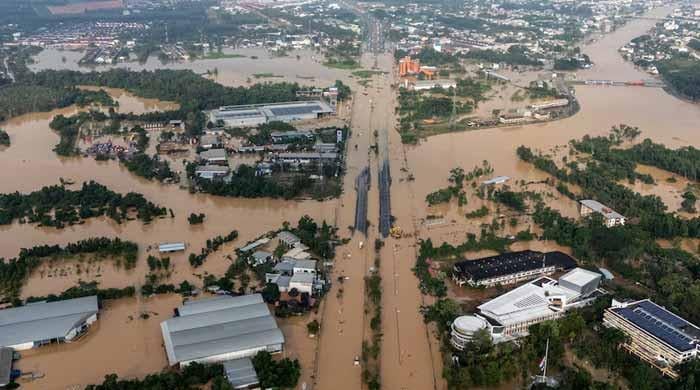 Indonesia, Thailand race to find missing as flooding toll rises to 480