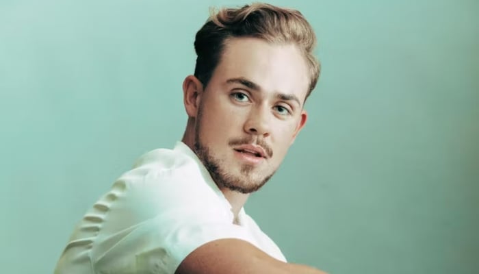 Dacre Montgomery fans spot uncanny resemblance to Leo Woodall