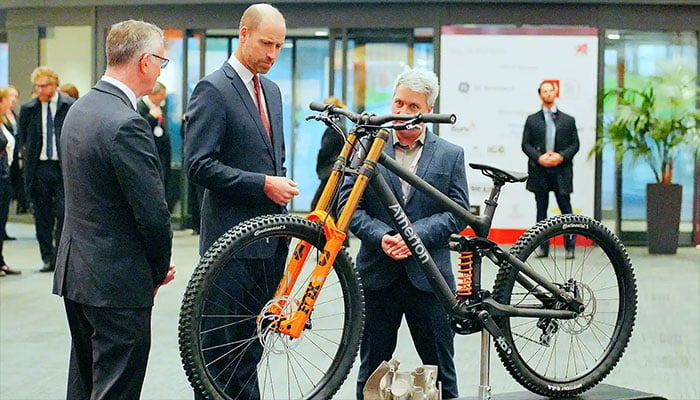 Prince William meets ‘crazy socks’ entrepreneur at Wales’ innovation hub