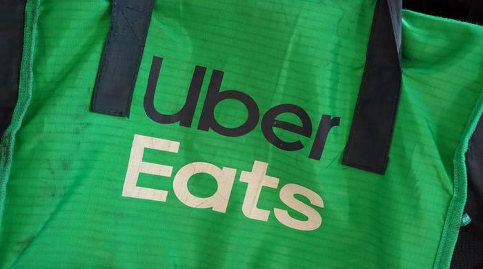 Uber Eats deliveries to go robotic in student areas in teamup with Starship