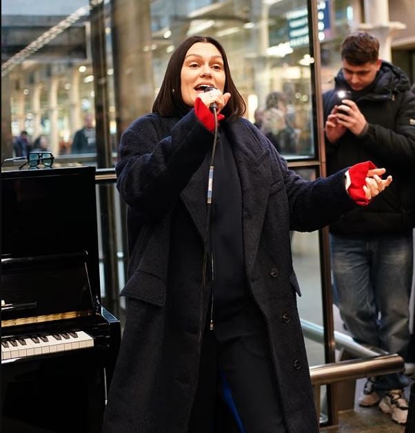 Jessie J stuns commuters with impromptu performance after cancer battle