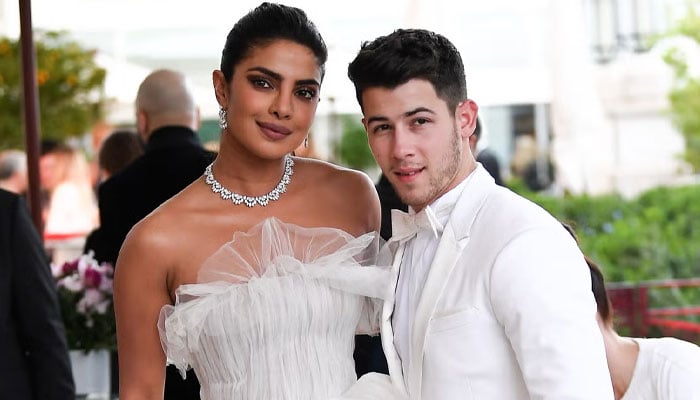 Nick Jonas and Priyanka Chopra make hearts flutter with sweet messages