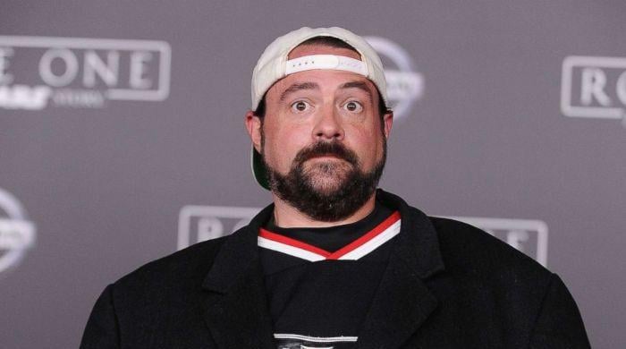 Actor Kevin Smith grieves over mom Grace's death