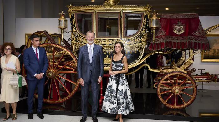 King Felipe, Queen Letizia unveil tribute at royal palace