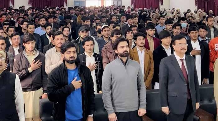 Ex-cricketer Ahmad Shahzad urges students to serve society