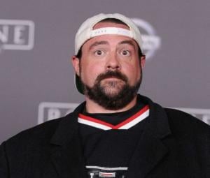 Actor Kevin Smith grieves over mom Grace's death