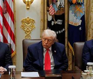 WATCH: Trump 'struggles to stay awake' during cabinet meeting