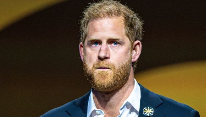 Prince Harry angers fans with shameful act amid life-threatening state