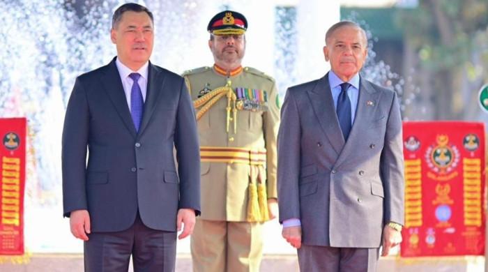 Pakistan ready to open seaports, markets for Kyrgyzstan: PM Shehbaz