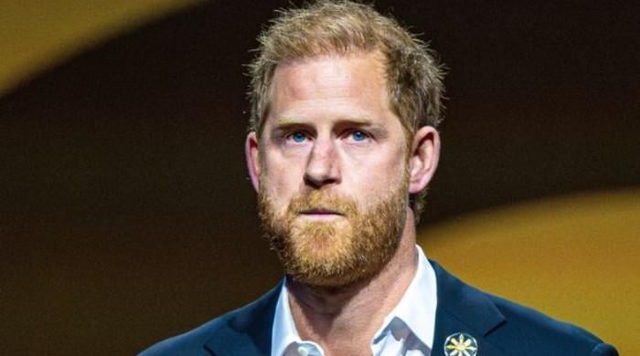 Prince Harry angers fans with 'shameful' act amid life-threatening state