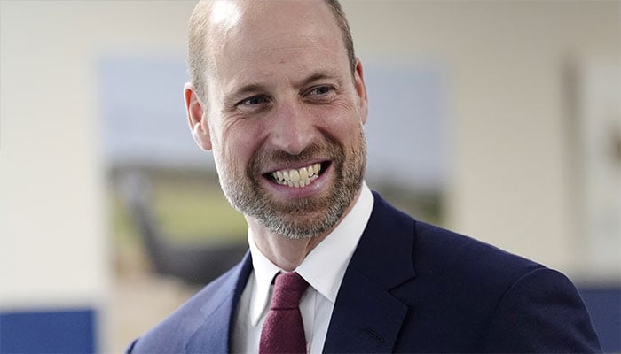 Prince William caught by urgent protocol message as Kates Carol Service ends