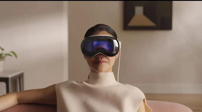 When will Meta's Phoenix glasses come out? Original release timeline pushed back