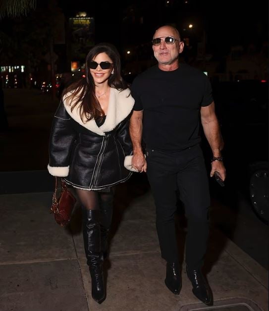 Jeff Bezos, Lauren Sanchez steal spotlight with recent appearance