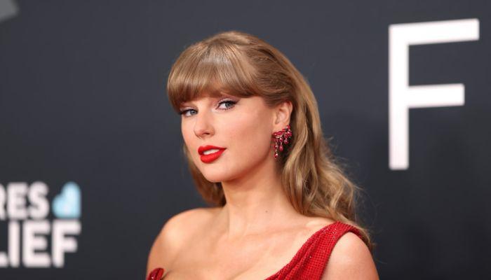 Taylor Swifts clever PR approach becomes main controversy