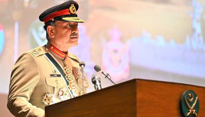CDF Field Marshal Asim Munir addresses armed forces officers on December 8, 2025. — ISPR