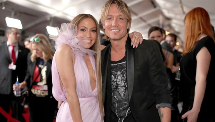 Jennifer Lopez, Keith Urban ignite Hollywood romance rumours with recent outing