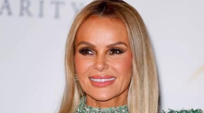 Amanda Holden celebrates festive season with 'Cutting It' cast reunion
