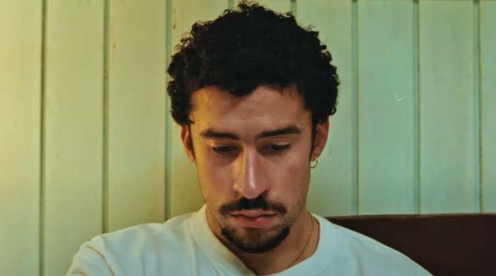 Bad Bunny pays tribute to late Latin music icon