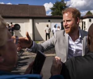 Prince Harry slowly turning public tide toward him in UK