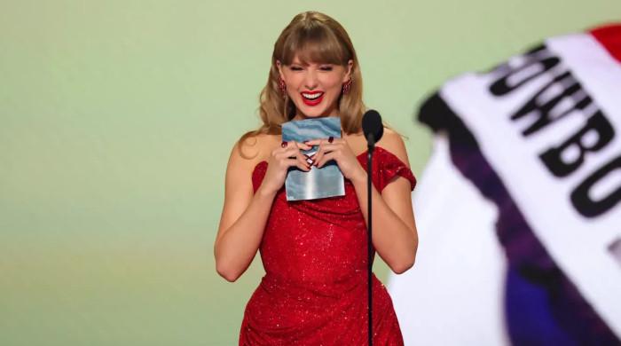 Taylor Swift worries fans with new emotional teaser of documentary