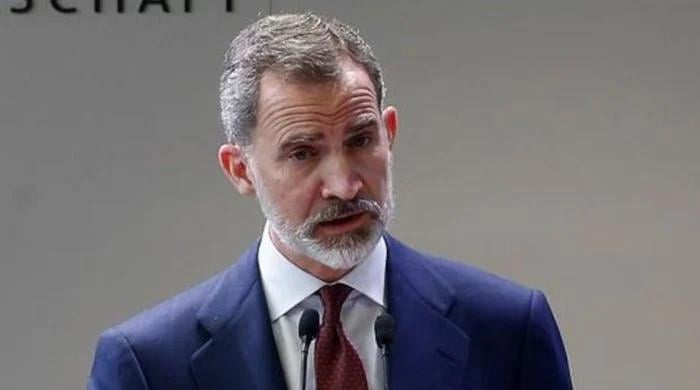 King Felipe steps into crucial  dialogue in important meeting: watch