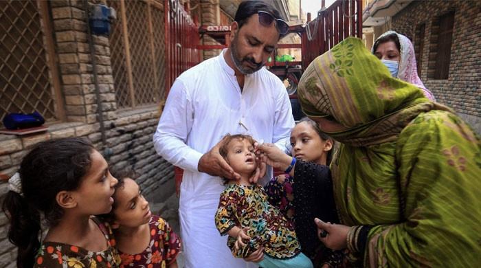 Pakistan records significant drop in poliovirus cases in 2025: minister