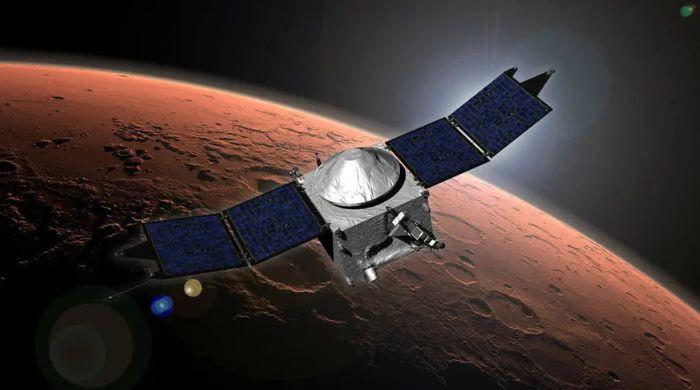 NASA loses contact with MAVEN spacecraft orbiting Mars since 2014 after 3I/ATLAS flyby