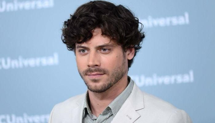 François Arnaud hits back at critics of ‘Heated Rivalry intimate scenes