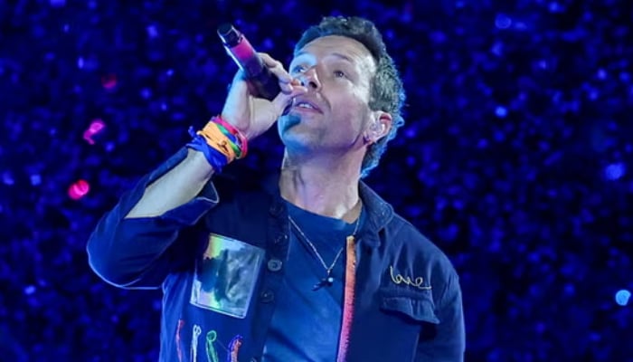 Chris Martin celebrates special milestone with intimate performance