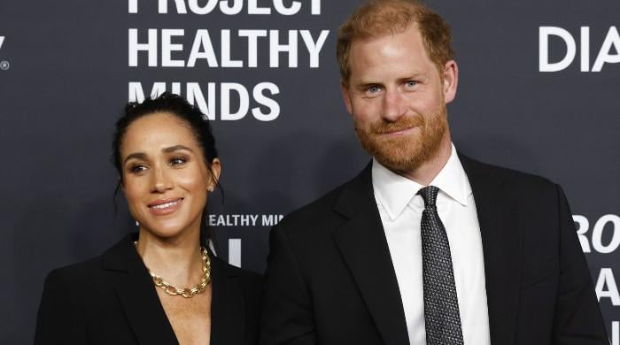 Prince Harry, Meghan Markle endorse change in bold move: watch