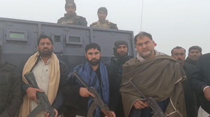 11 of 19 passengers abducted from bus in Ghotki recovered: police