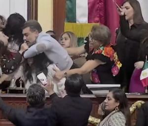 WATCH: Mexico City lawmakers pull hair, trade blows during debate
