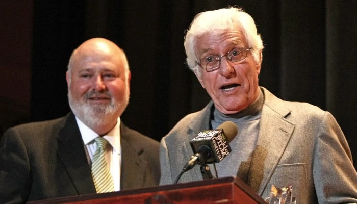 Dick Van Dyke shaken by tragic deaths of Rob, Michele Reiner