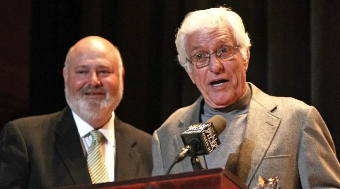 Dick Van Dyke shaken by tragic deaths of Rob, Michele Reiner