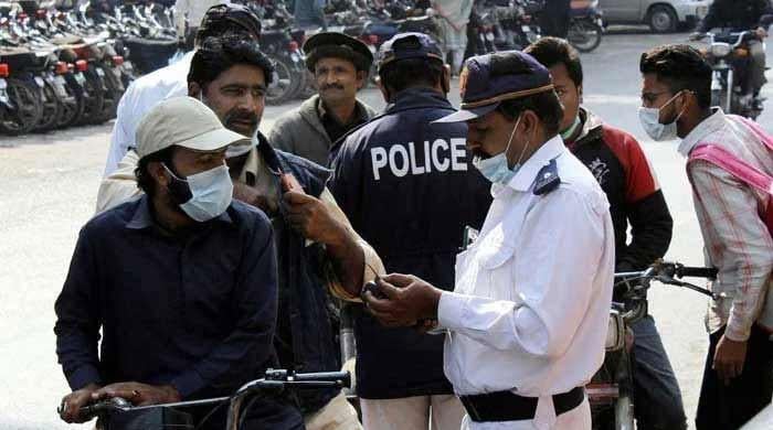 E-challan: Traffic top cop says citizens using fake number plates should be sent to jail