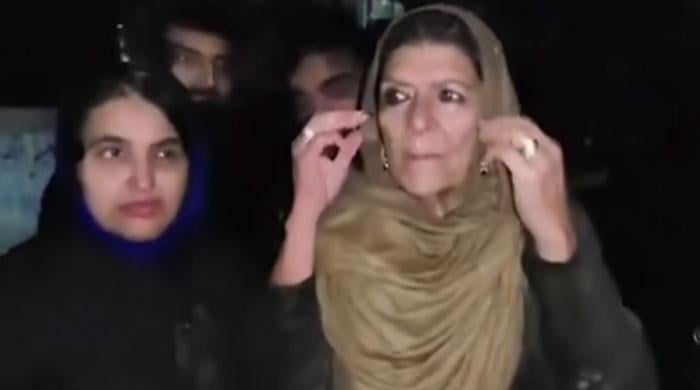 Terrorism case registered against Imran Khan's sisters, 400 others