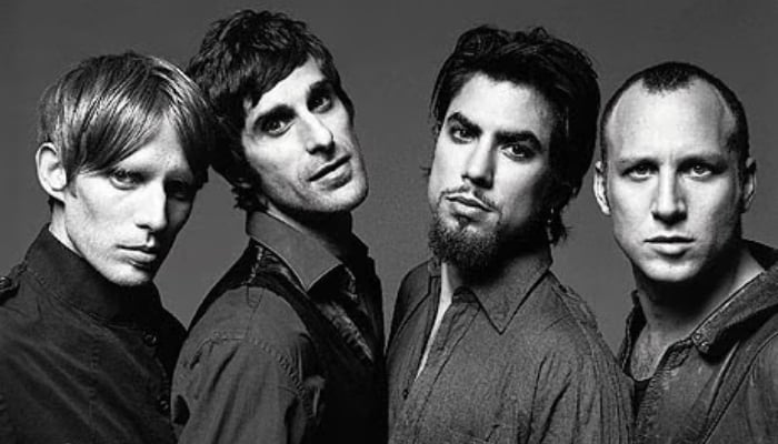 Perry Farrell issues final apology before Janes Addiction split