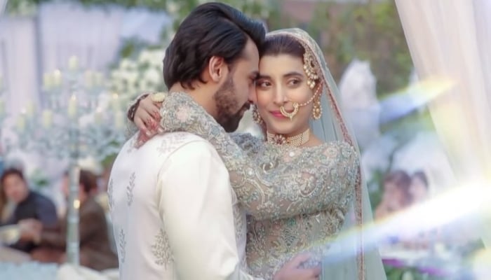 Farhan Saeed and actor Urwa Hocane on their wedding. — Instagram@farhan_saeed
