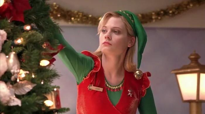 Zooey Deschanel reveals how she earned her role in ‘Elf'