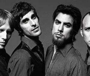 Perry Farrell issues final apology amid Dave Navarro fight