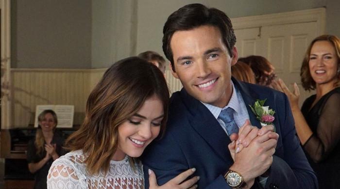 Lucy Hale, Ian Harding reunites for Holiday rom-com