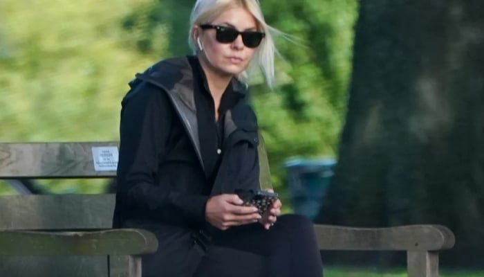 The star is now desperate to escape the UK in a bid to put her troubles aside