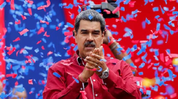 US issues sanctions on family members and associates of Venezuela's Maduro