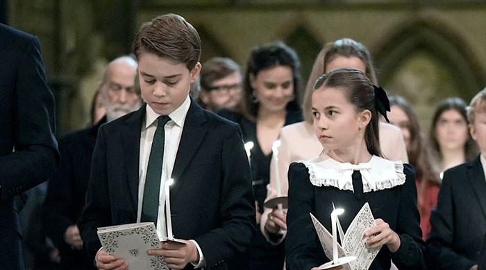 Prince George and Charlotte's matching bracelets tell a family story