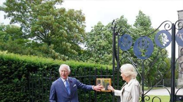 King Charles reimagines gates that framed Queen Elizabeth's final moment